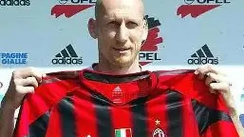 澳超战报：4胜3负，信号灯频闪！精彩不容错过，速来一探究竟！