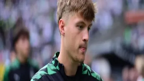 中国足协打造球员自主推荐系统，推动足球人才选拔多样化2025-03-02